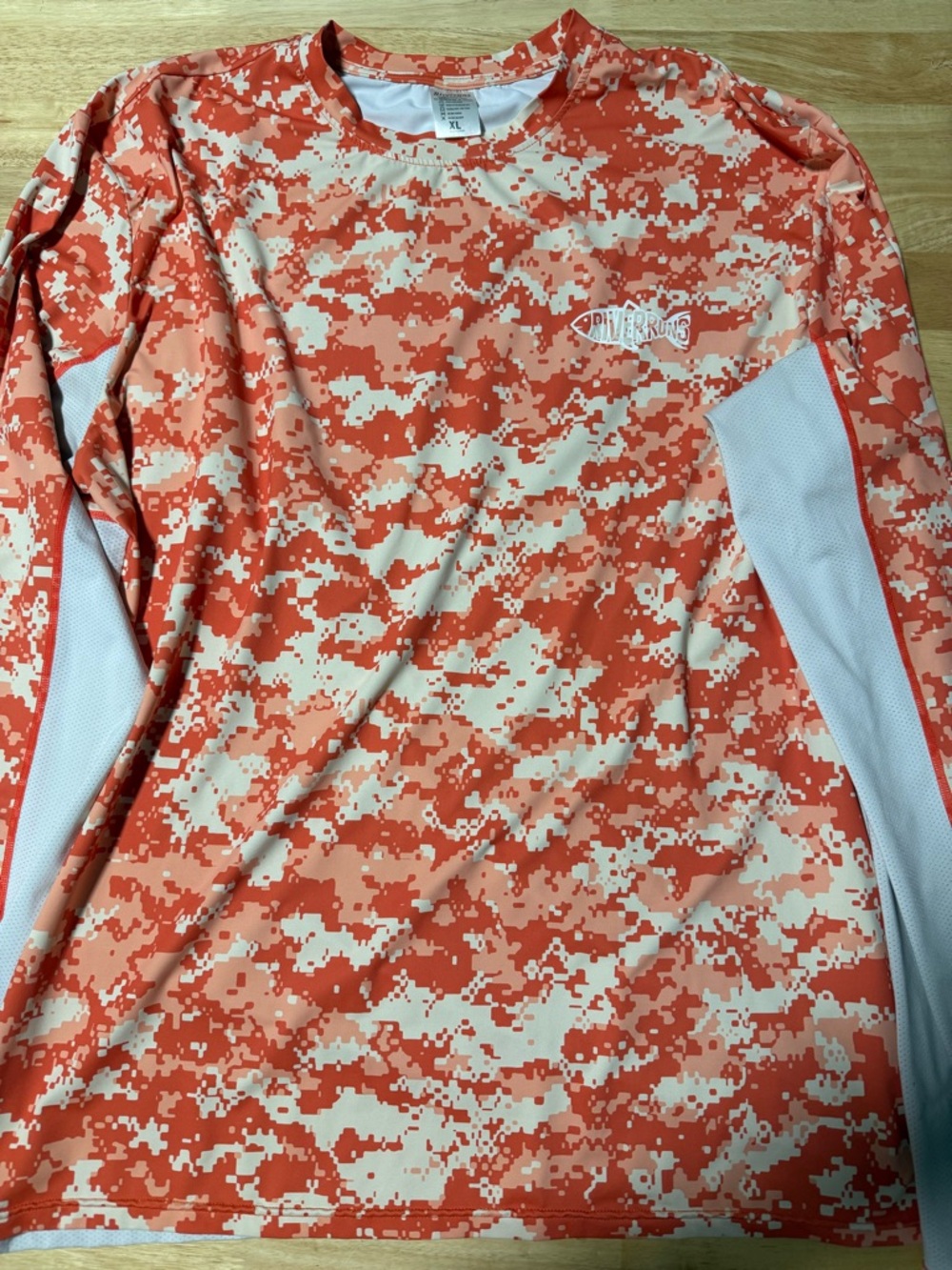 Riverruns Men’s XL Fishing Shirt Long Sleeve UV Performance Camo Orange White